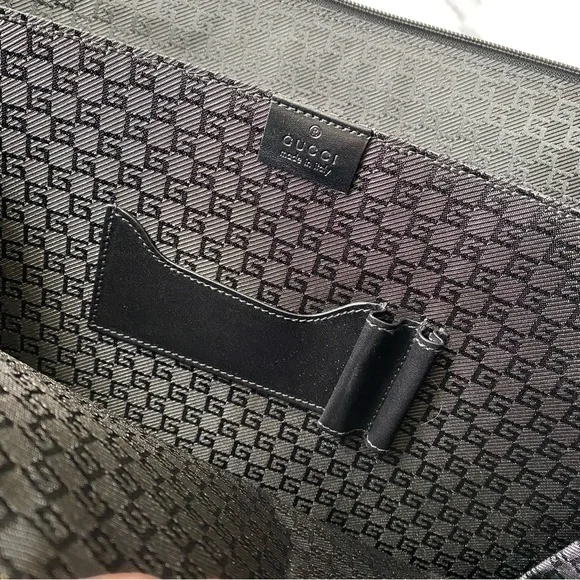 Gucci Portfolio CaseGucci Laptop Sleeve